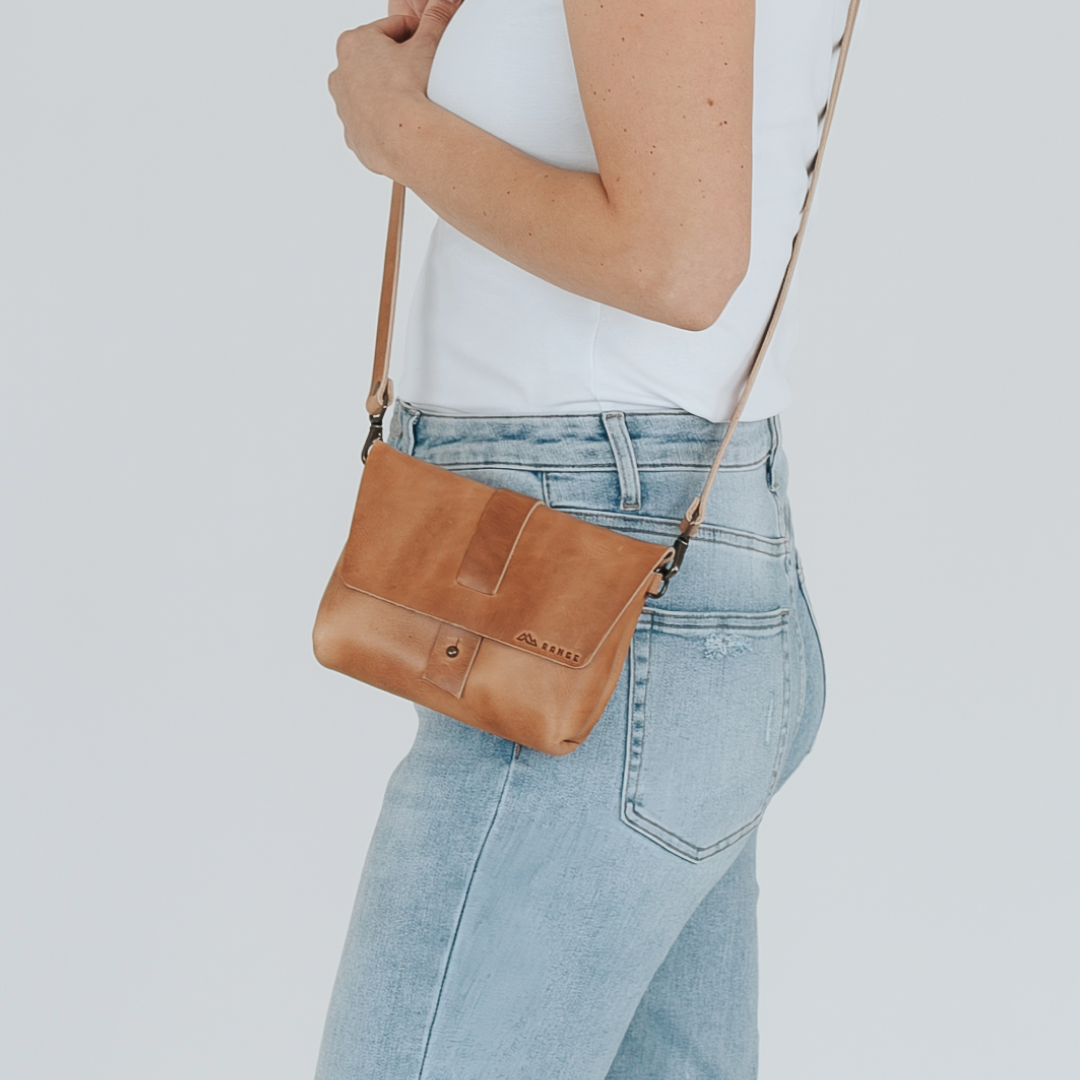 Augusta Crossbody