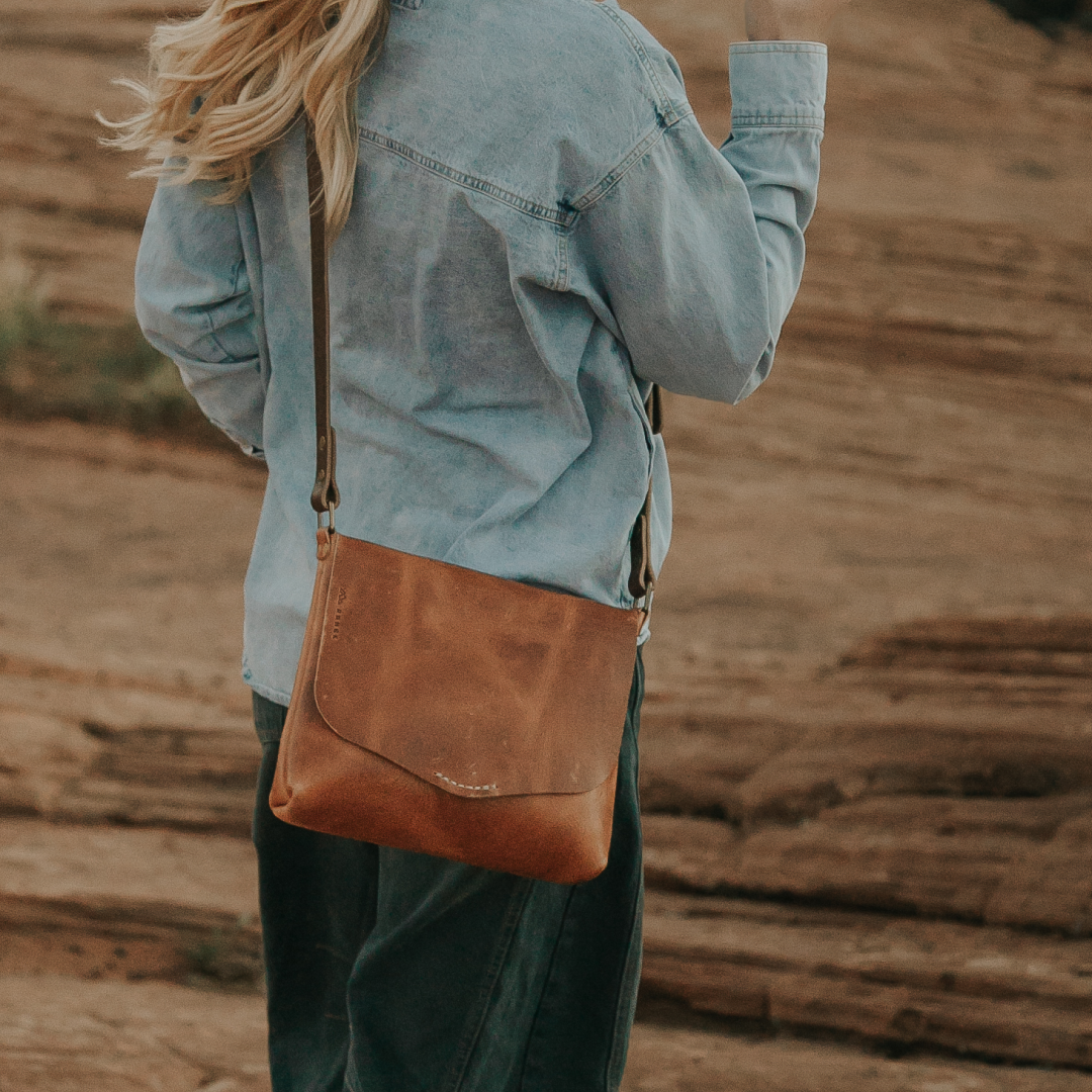 Crestone Crossbody