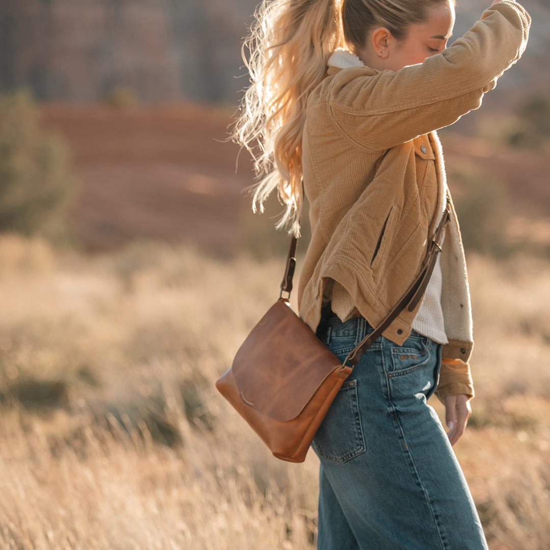 Crestone Crossbody