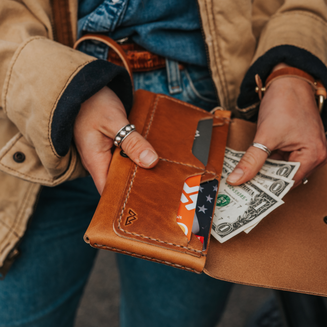 Helena Clutch