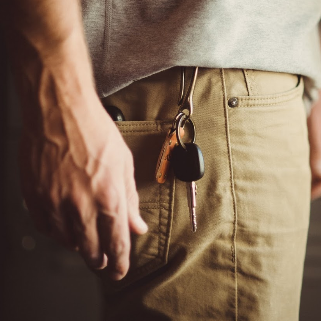 Belt loop top key holder